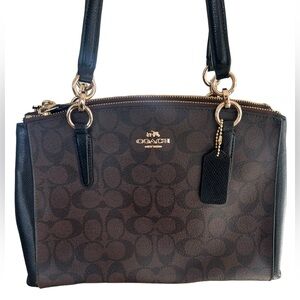Coach Christy Carryall